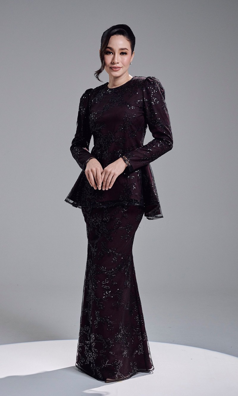 DELISHA KURUNG - MAHOGANY