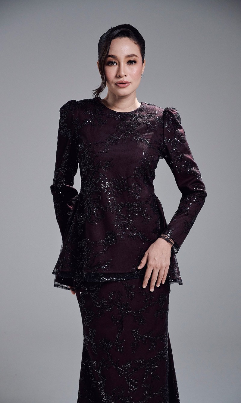 DELISHA KURUNG - MAHOGANY