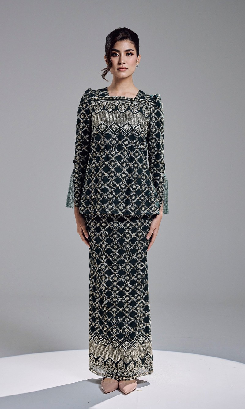 ESHANA KURUNG - DARK GREEN