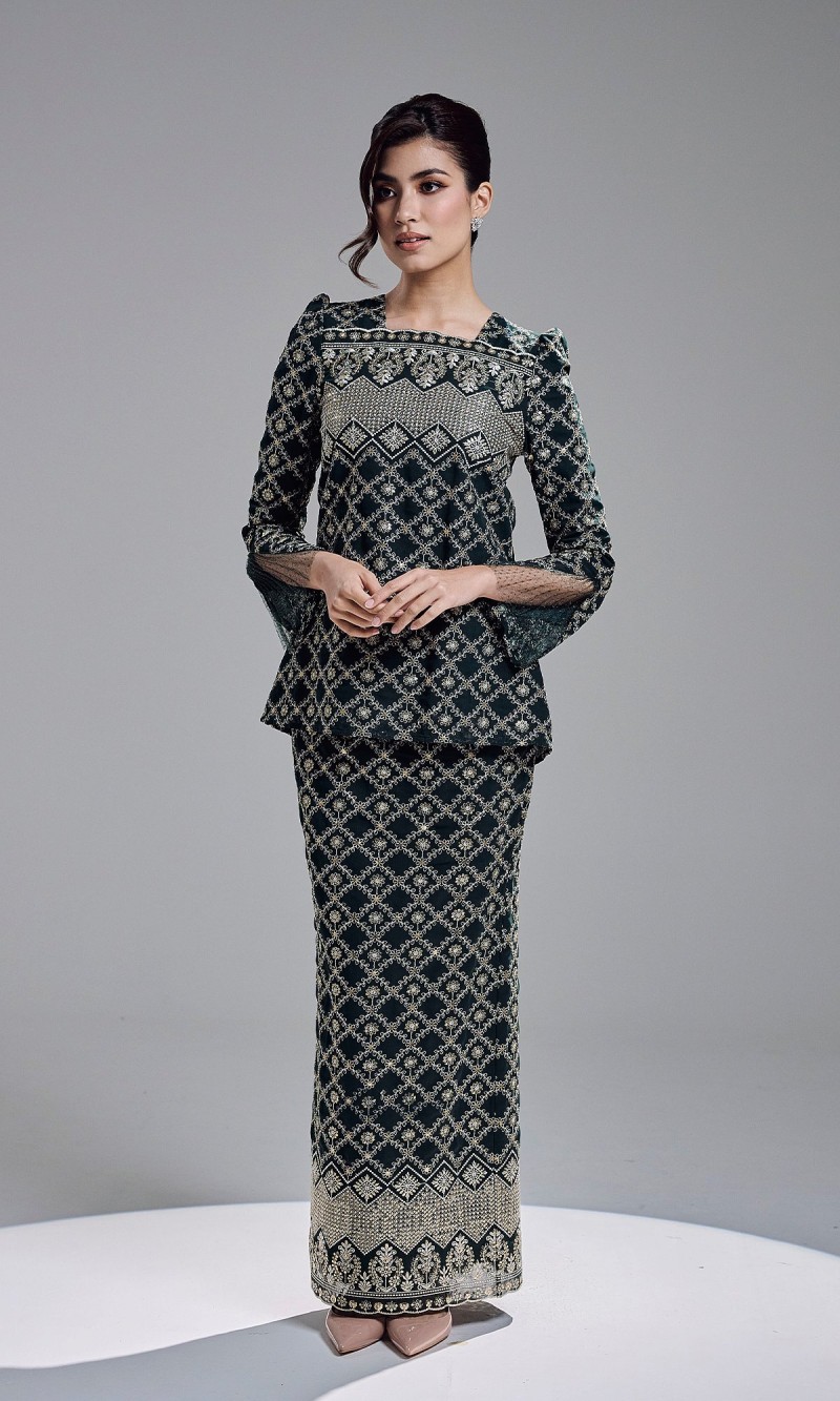 ESHANA KURUNG - DARK GREEN