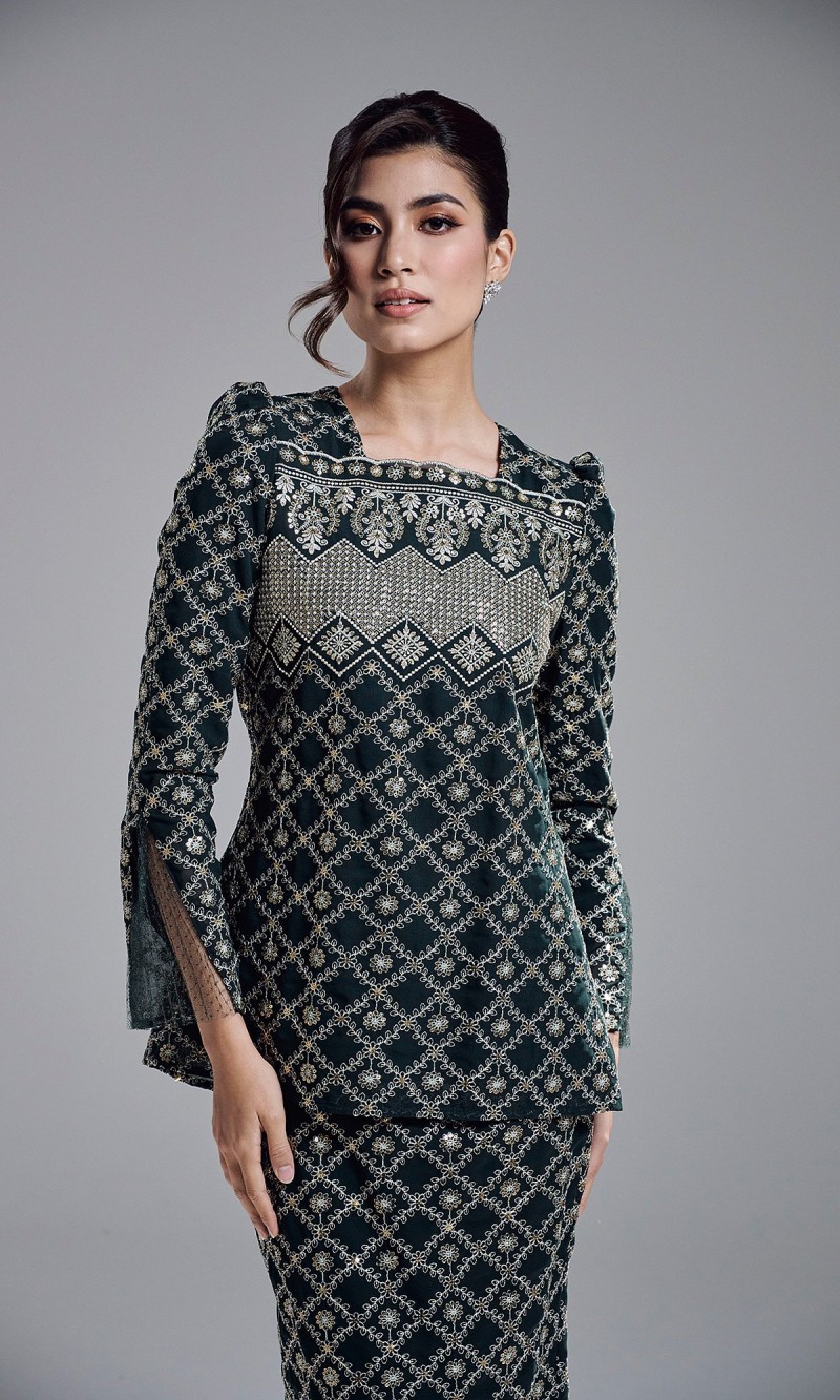 ESHANA KURUNG - DARK GREEN