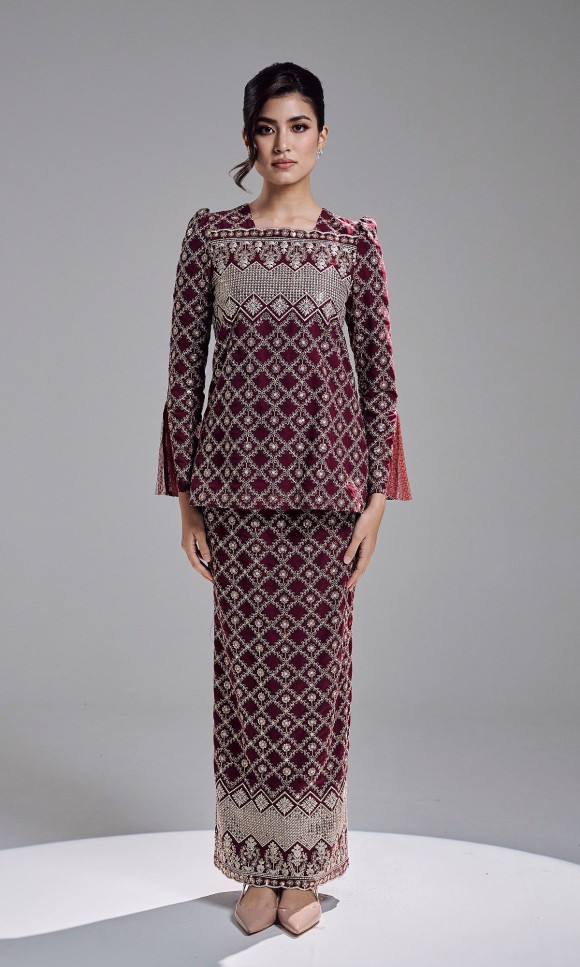 ESHANA KURUNG - BURGUNDY