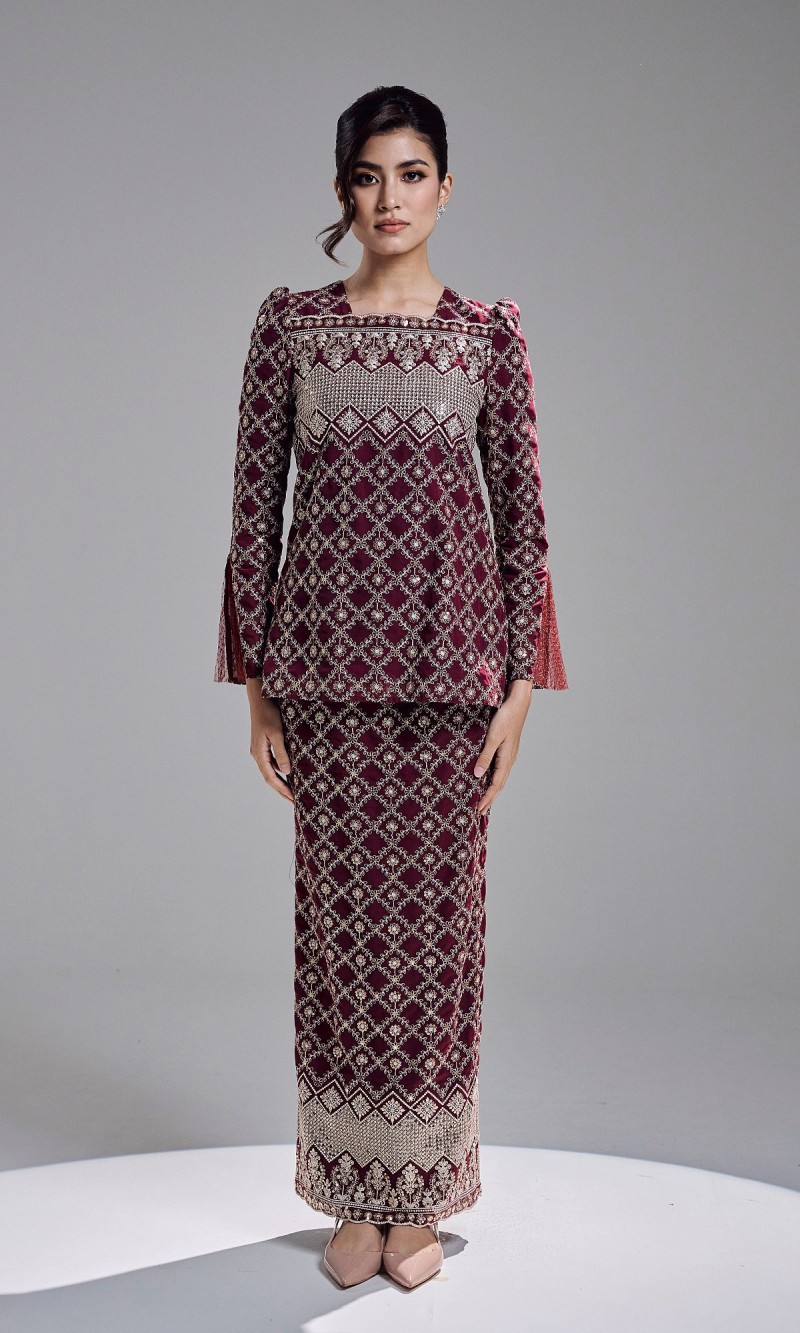 ESHANA KURUNG - BURGUNDY