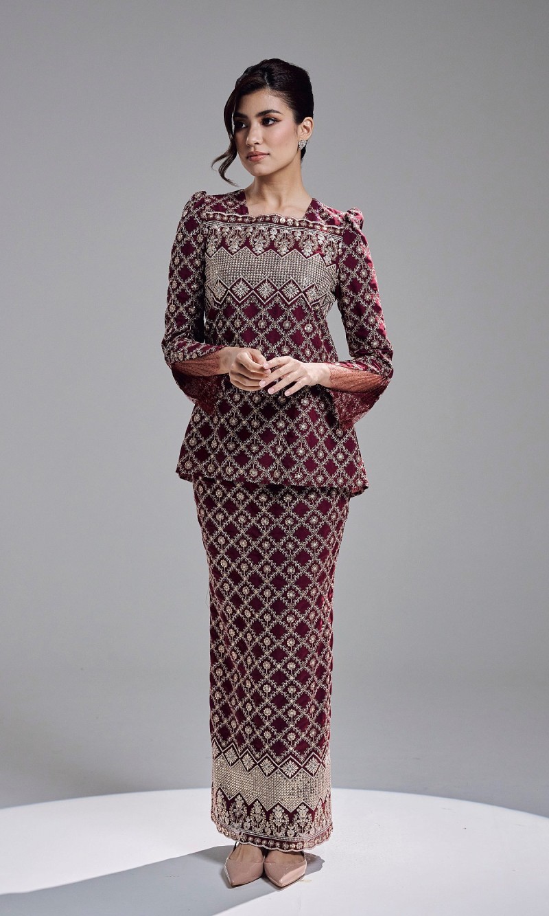 ESHANA KURUNG - BURGUNDY