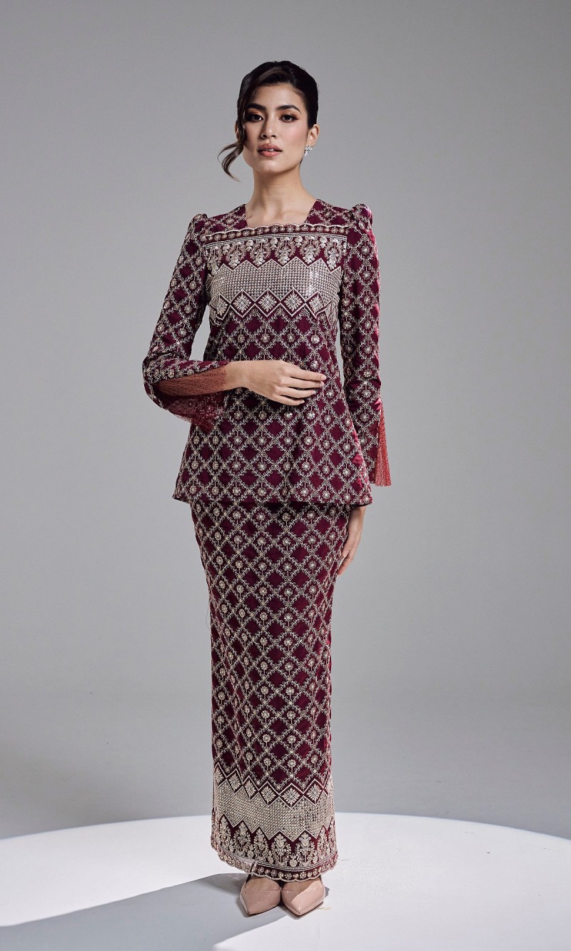 ESHANA KURUNG - BURGUNDY