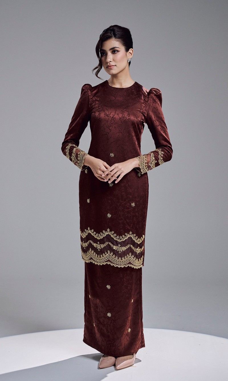RISHANA KURUNG - RICH BROWN