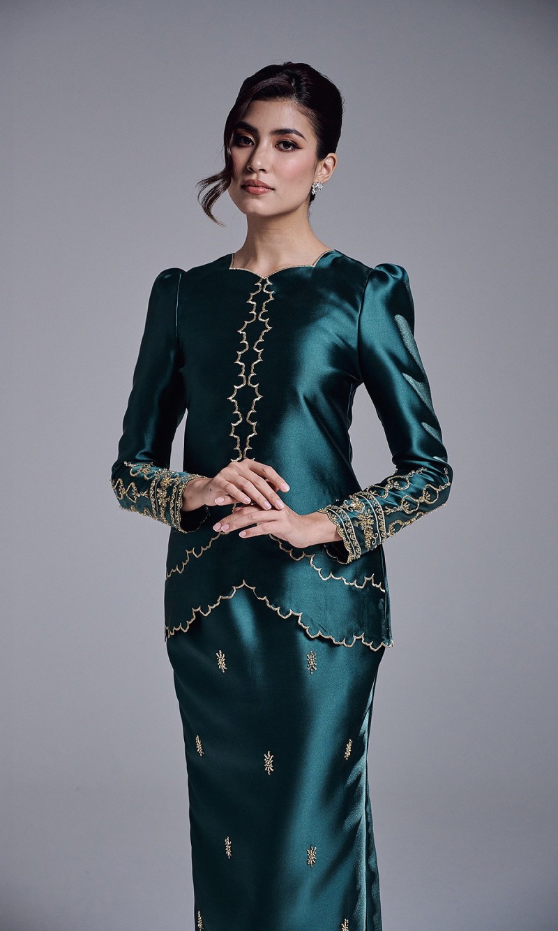 MISTELLA KURUNG - DARK EMERALD