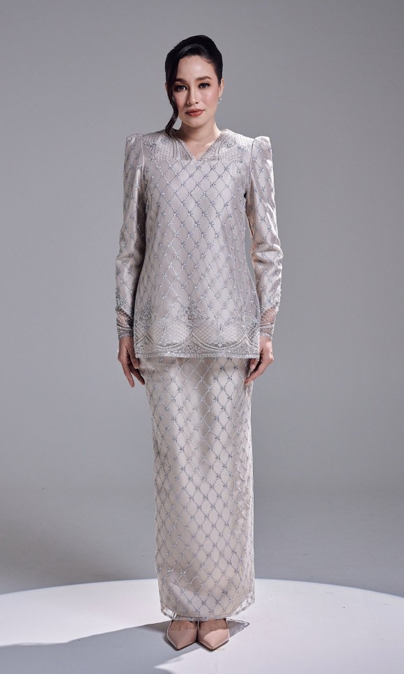 MAHARANI KURUNG - CHAMPAGNE MAHARANI KURUNG - CHAMPAGNE