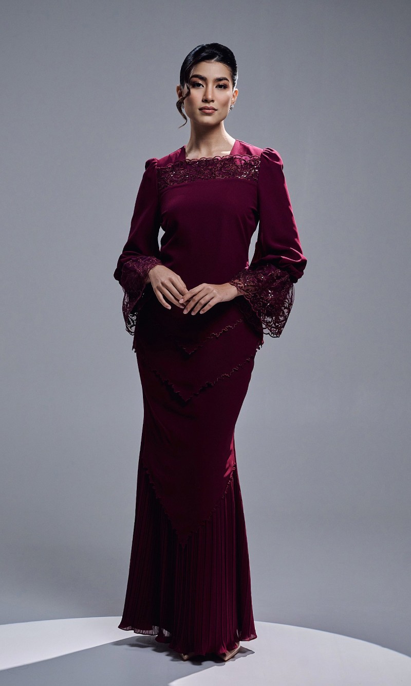 RAISHA KURUNG - BURGUNDY