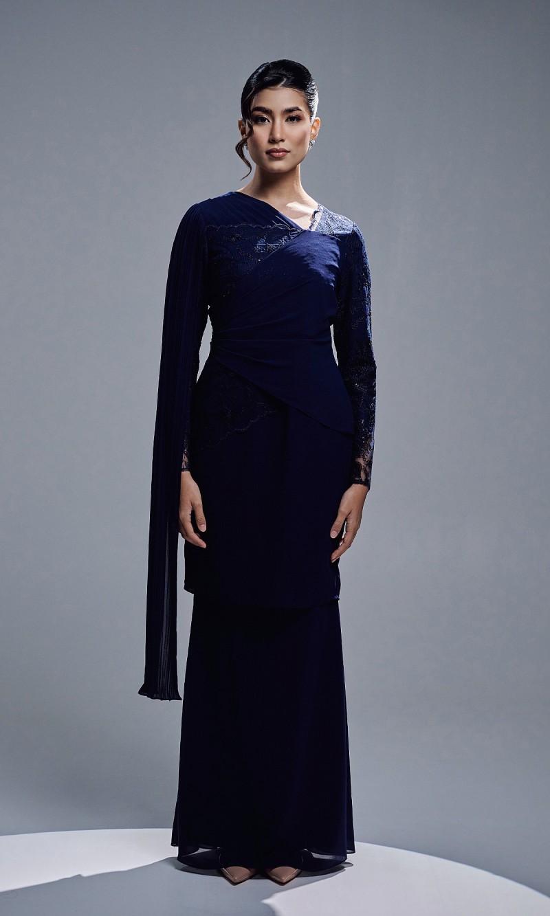 VERIANA KURUNG - NAVY