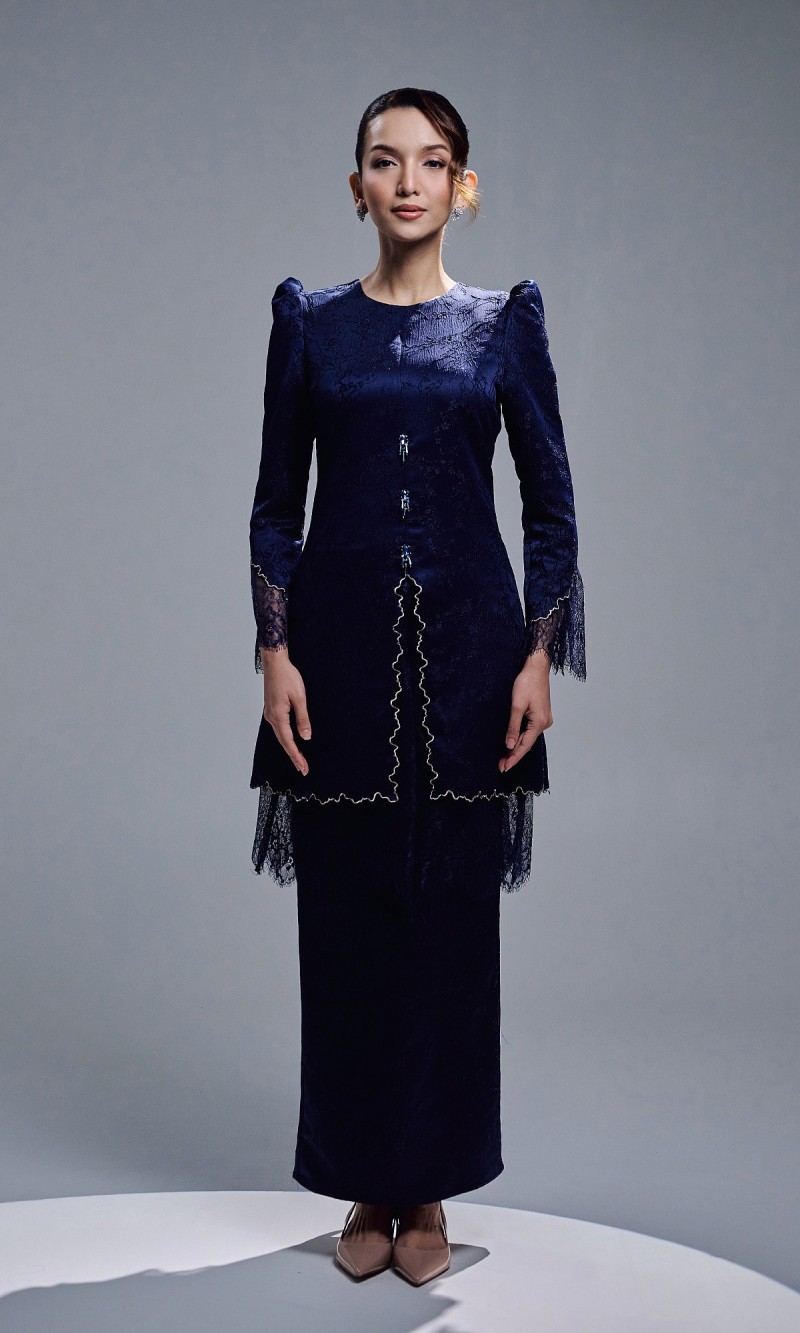 ELVARIN KURUNG - NAVY
