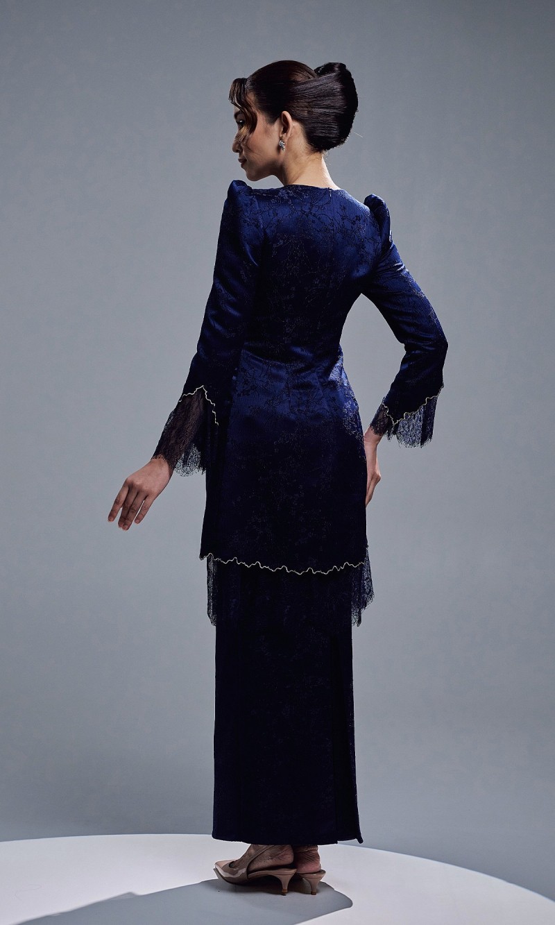 ELVARIN KURUNG - NAVY