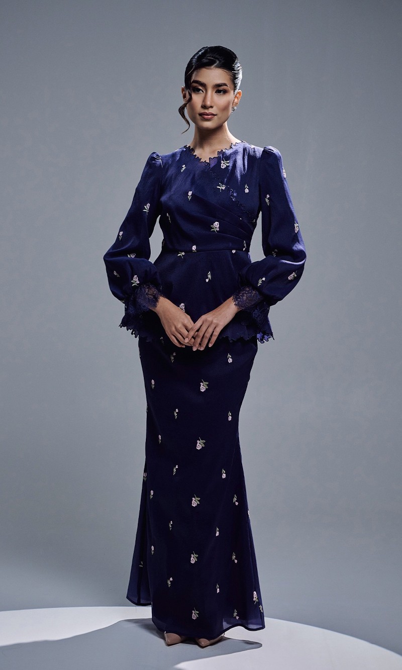 ESMIKA KURUNG - NAVY