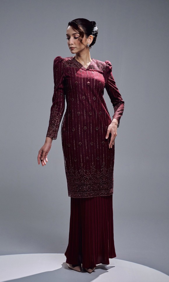 CLARISSA KURUNG - BURGUNDY