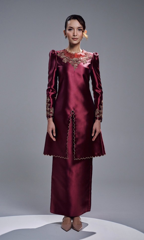 DARIYA KURUNG - BURGUNDY