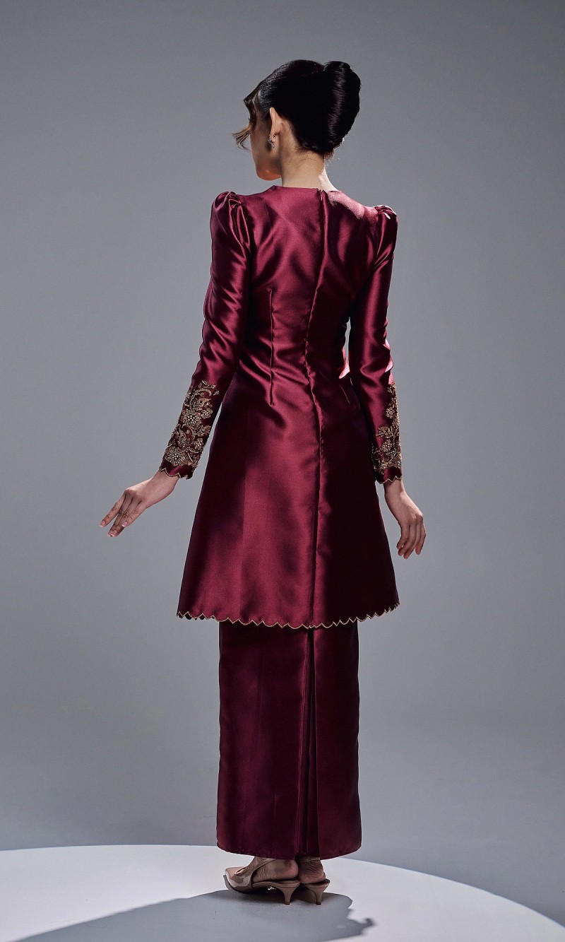 DARIYA KURUNG - BURGUNDY