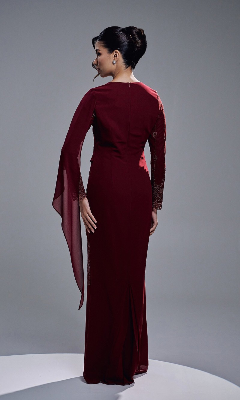 AURORA DRESS - MAROON