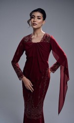 AURORA DRESS - MAROON