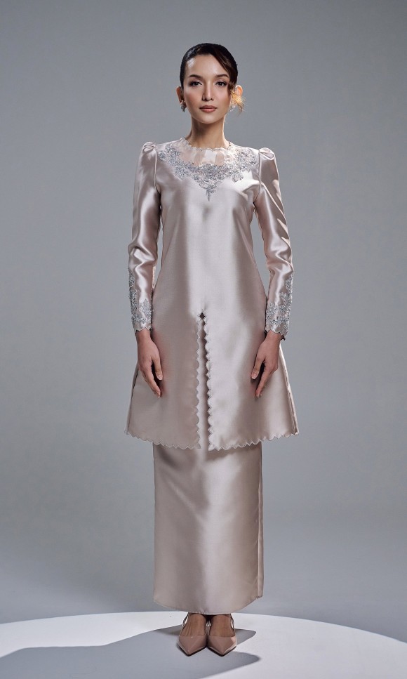 DARIYA KURUNG - CHAMPAGNE
