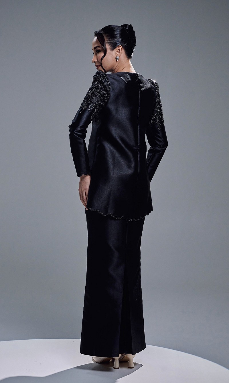 GLORIA KURUNG - BLACK