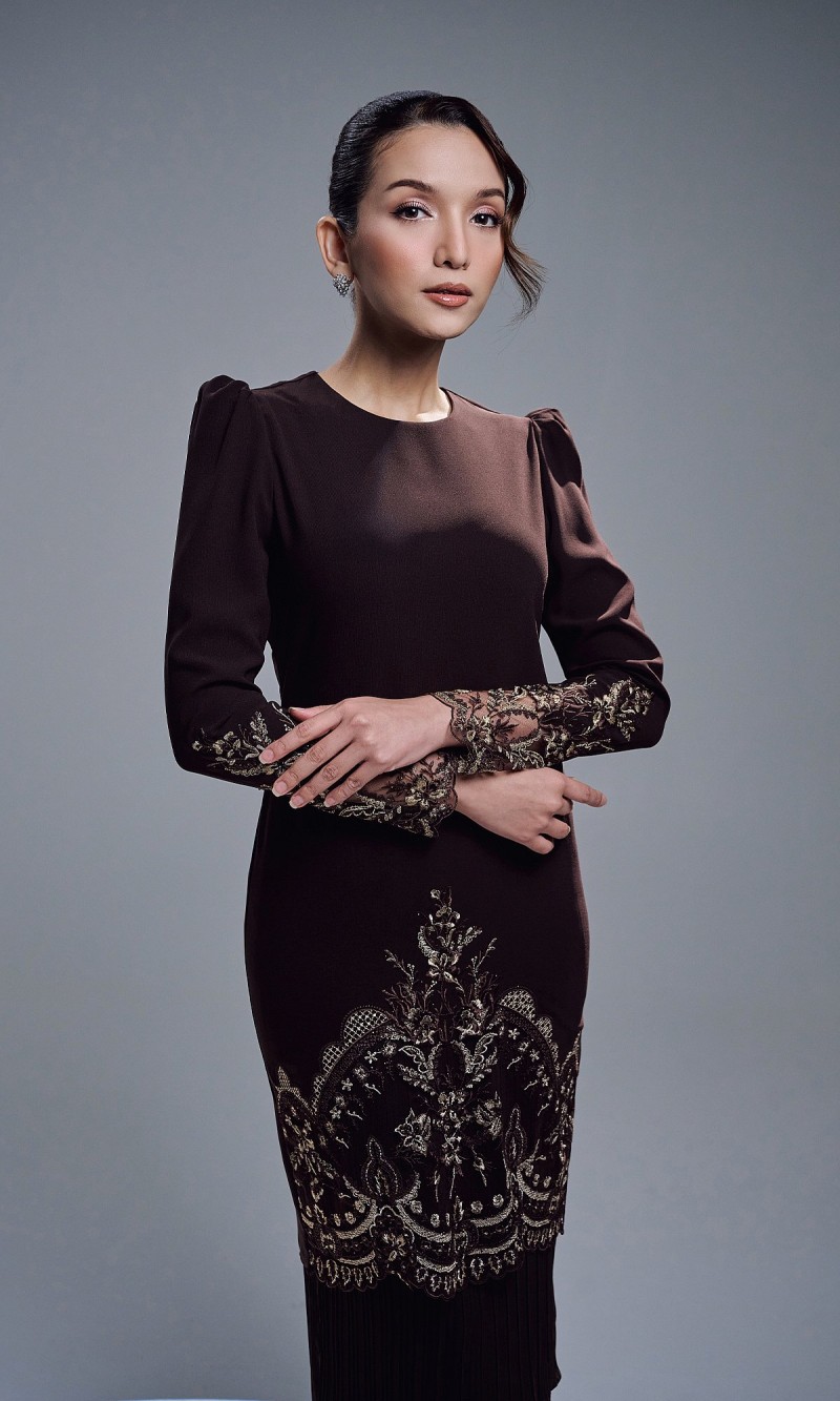 ZENIA KURUNG - MAHOGANY