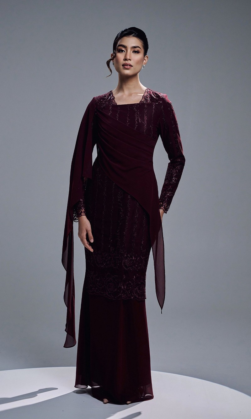ESTIARA DRESS - WINE