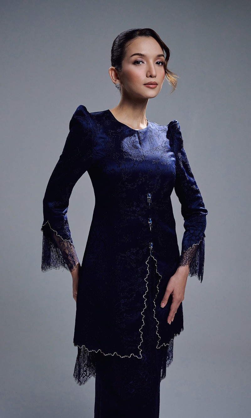 ELVARIN KURUNG - NAVY