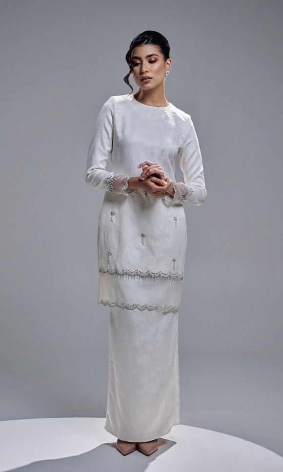 ANAYA KURUNG - IVORY