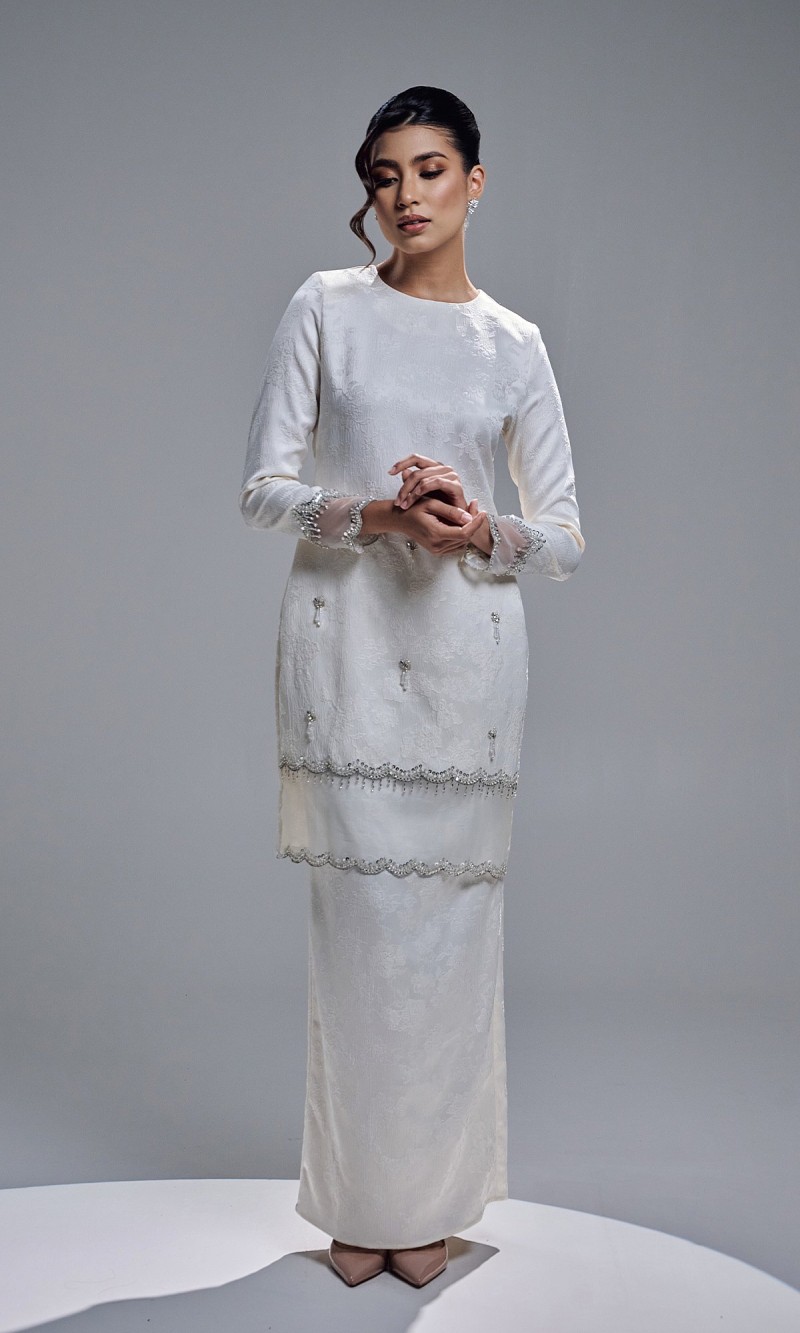 ANAYA KURUNG - IVORY
