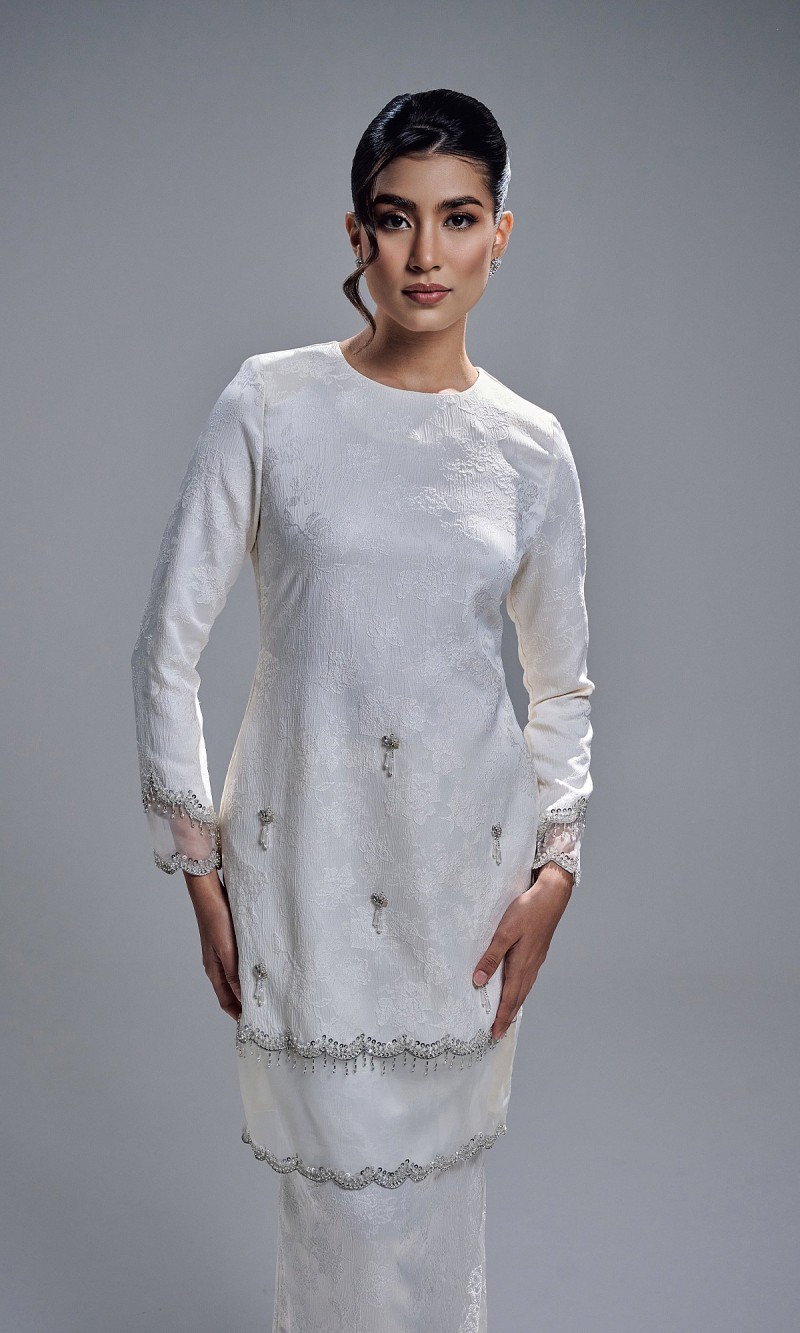 ANAYA KURUNG - IVORY