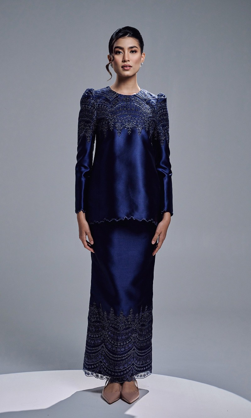 GLORIA KURUNG - NAVY