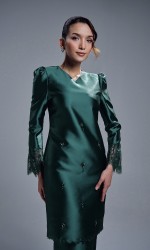 NAZIRA KURUNG - EMERALD