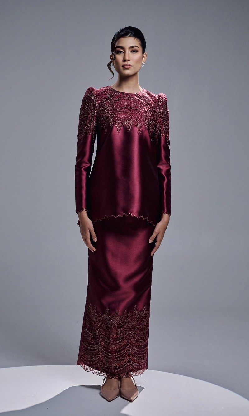 GLORIA KURUNG - BURGUNDY