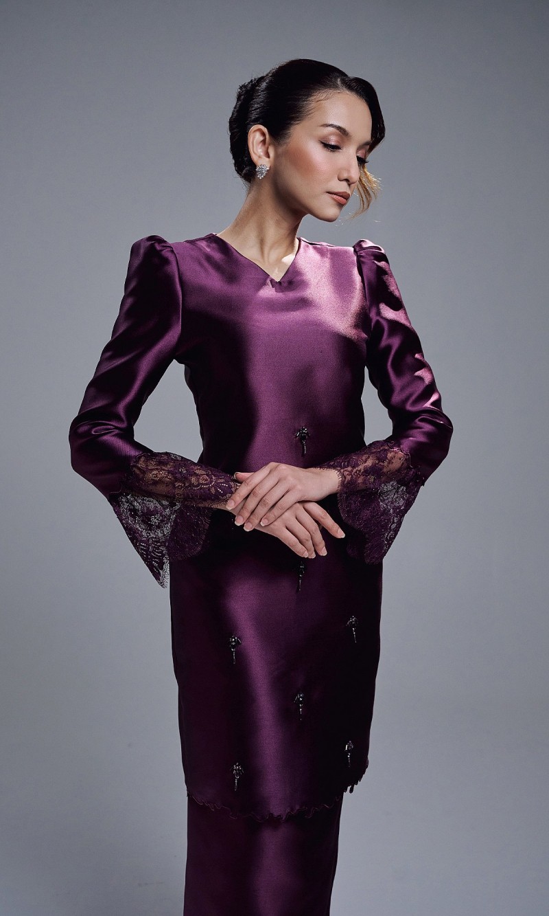 NAZIRA KURUNG - DARK PURPLE