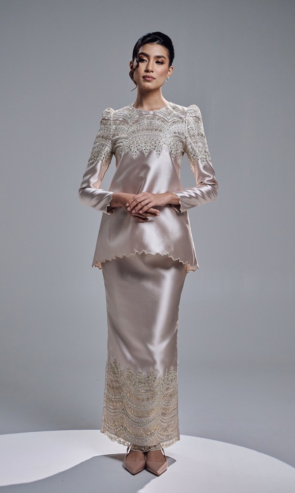 GLORIA KURUNG - CHAMPAGNE