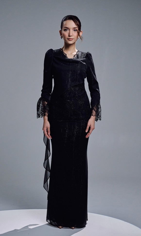 WAIDURI KURUNG - BLACK