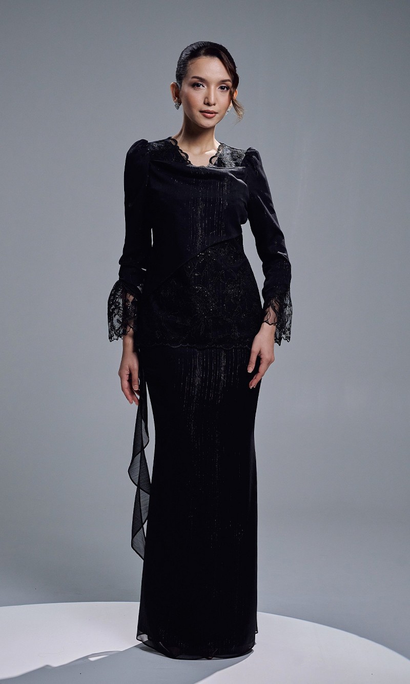 WAIDURI KURUNG - BLACK