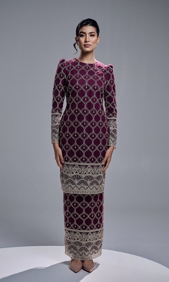 ELVIANA KURUNG - BURGUNDY