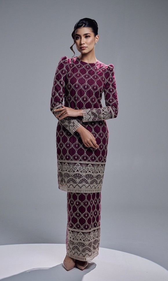 ELVIANA KURUNG - BURGUNDY