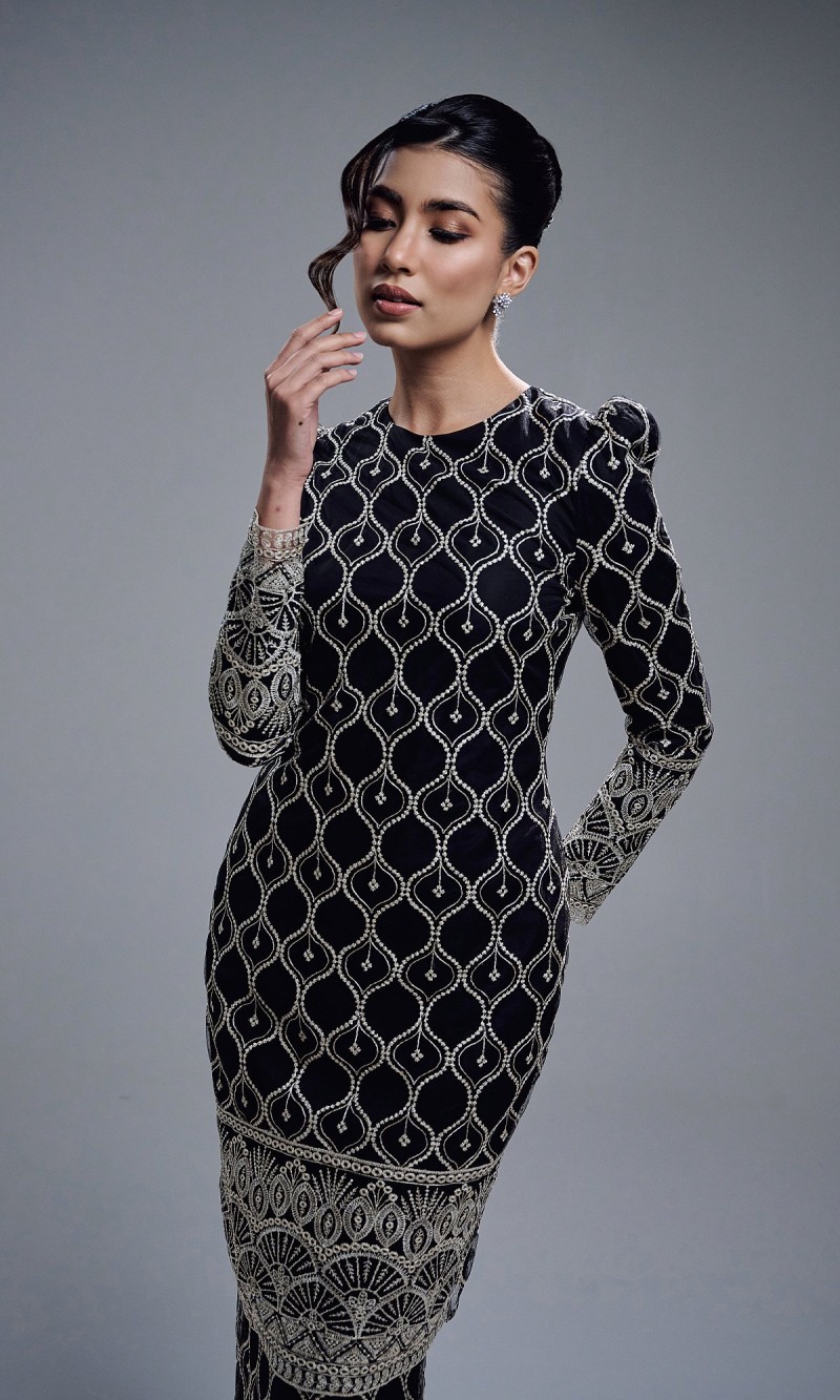 ELVIANA KURUNG - BLACK