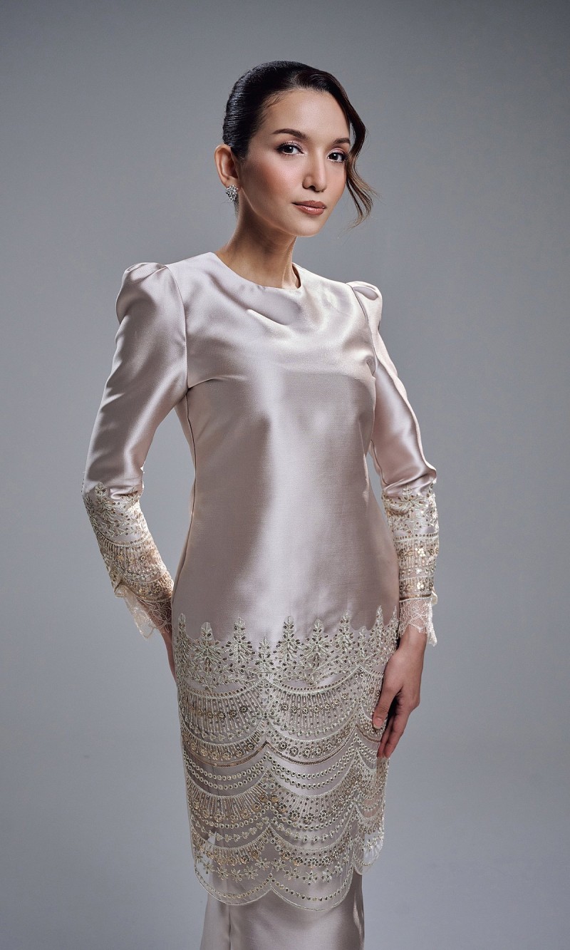 DAHLIA KURUNG - CHAMPAGNE