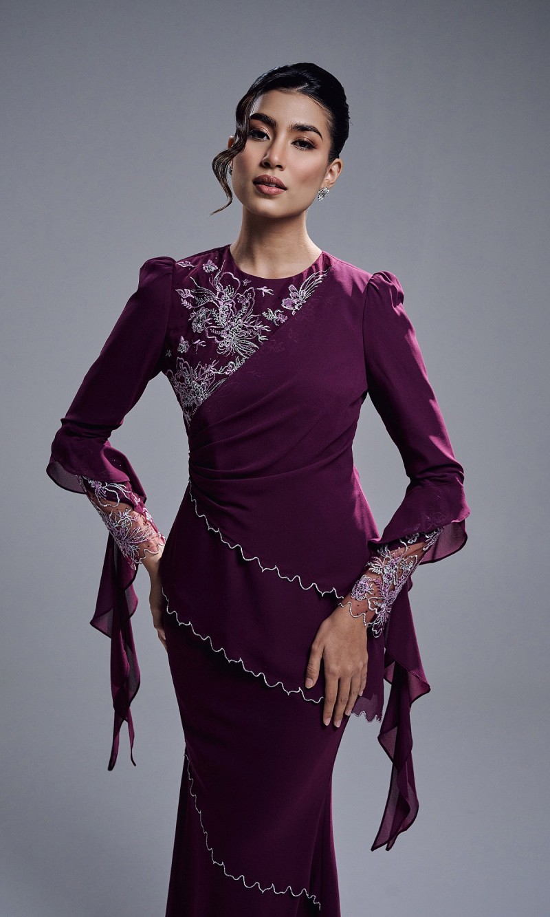 SABRINE KURUNG - DARK PURPLE
