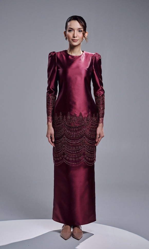 DAHLIA KURUNG - BURGUNDY