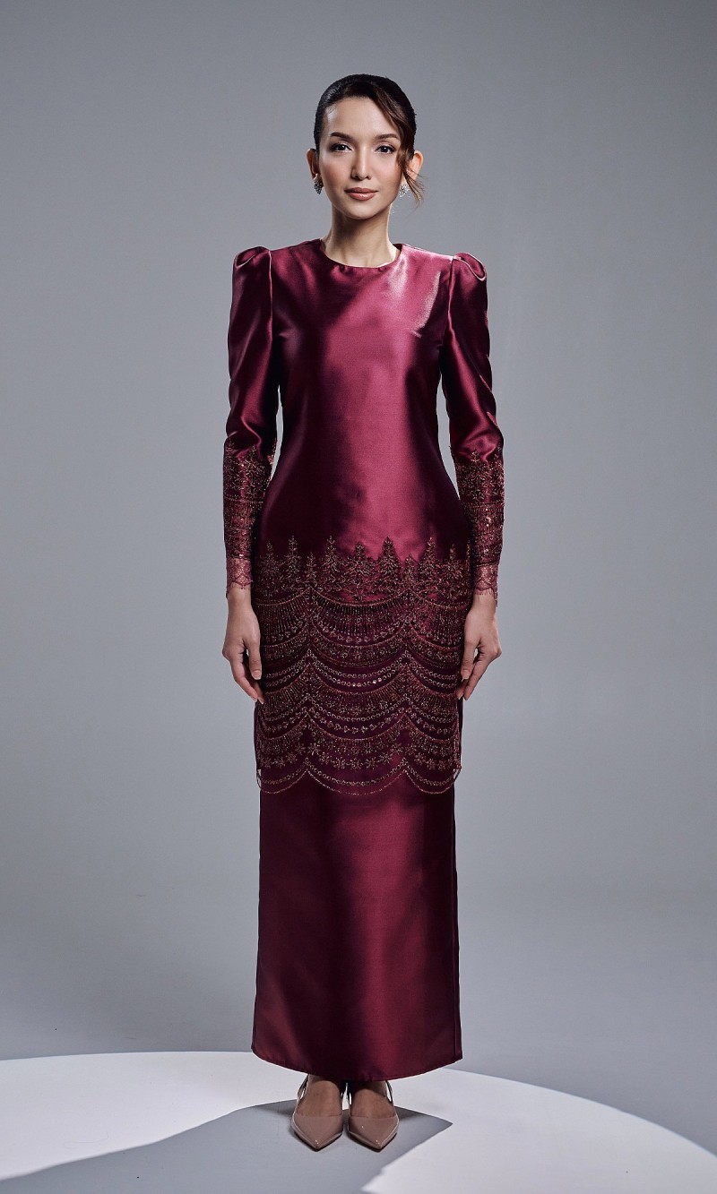 DAHLIA KURUNG - BURGUNDY