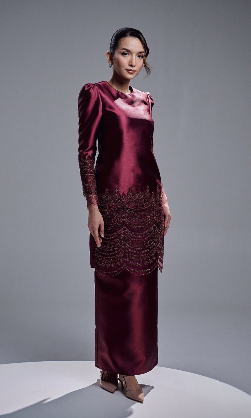 DAHLIA KURUNG - BURGUNDY