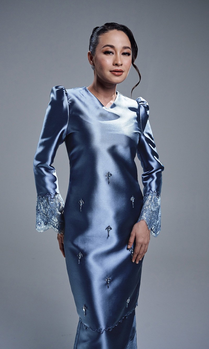 NAZIRA KURUNG - ASH BLUE