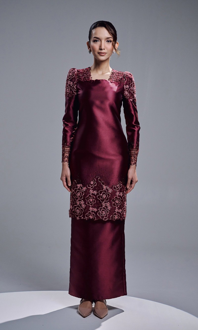 CALIS KURUNG - BURGUNDY