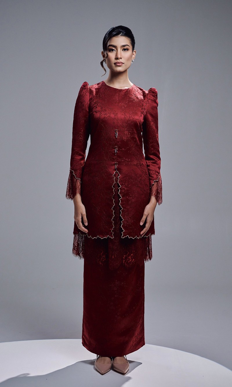 ELVARIN KURUNG - MAROON RED