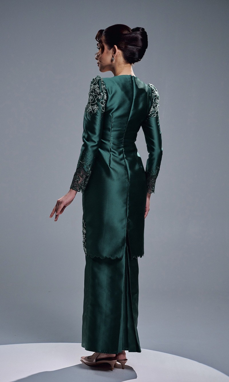 CALIS KURUNG - EMERALD