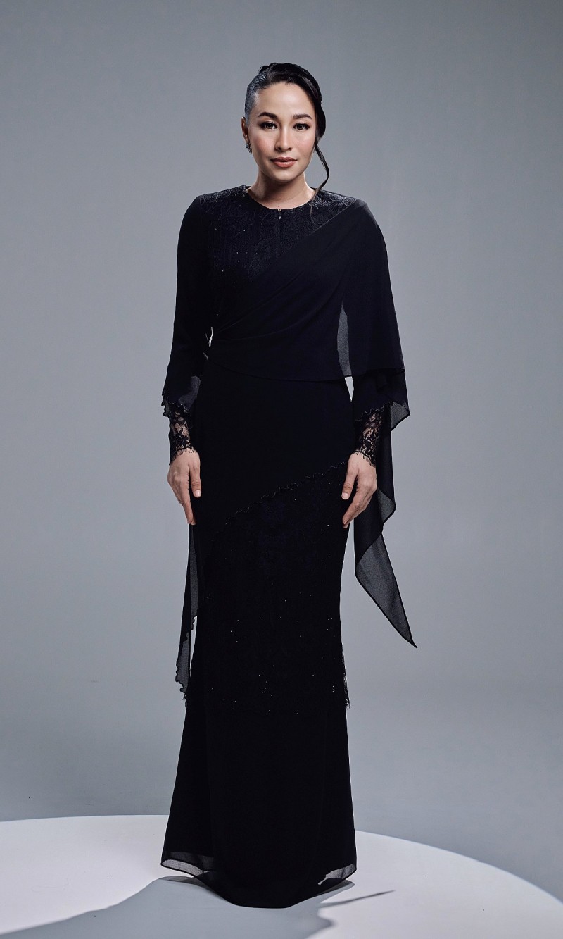 RAEESA DRESS - BLACK